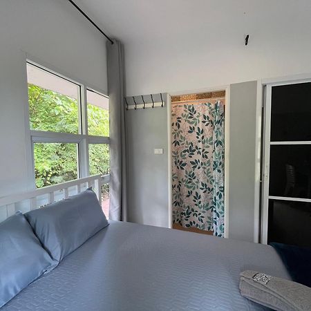 Ananas Samui Hostel Laem Set Beach Exteriör bild